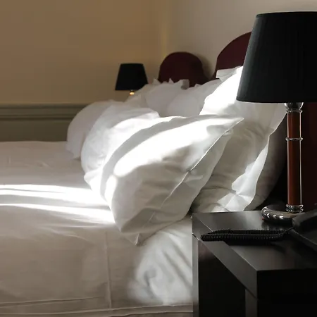 ホテル De Londres フォンテーヌブロー