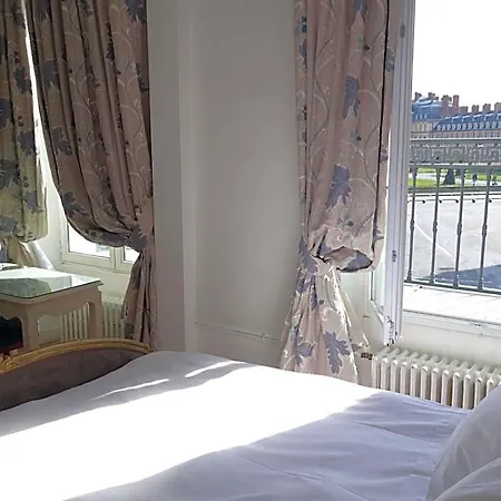 Hotel De Londres 3*