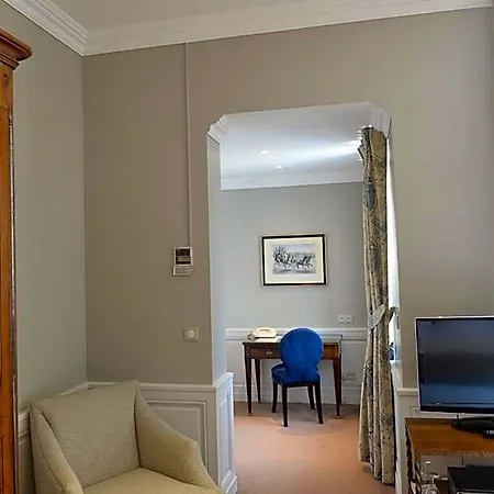 Hotel De Londres 3*