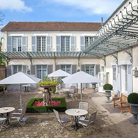 Hotel De Londres Fontainebleau