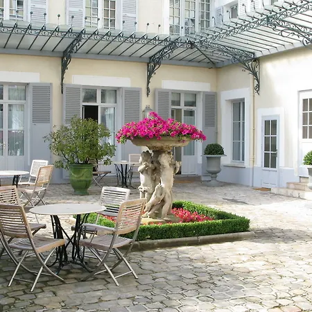 De Londres 2* Fontainebleau