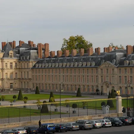 Hotel De Londres Fontainebleau