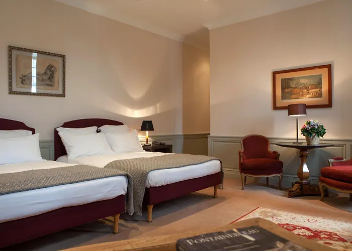 ホテル De Londres 3*