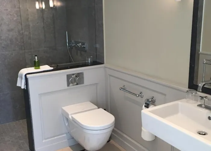 De Londres 3* フォンテーヌブロー